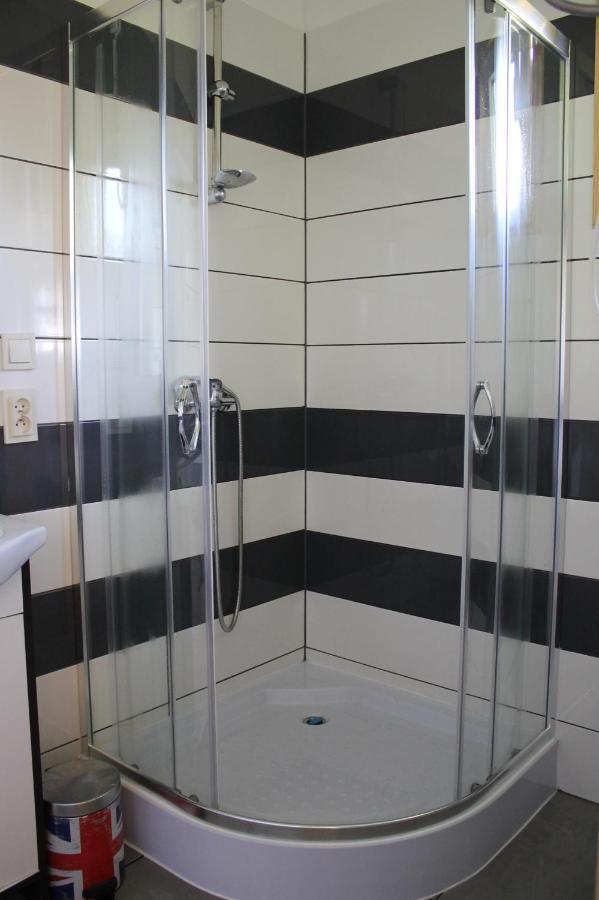 Domki Pokoje Pod Wierzba Sarbinowo Ngoại thất bức ảnh